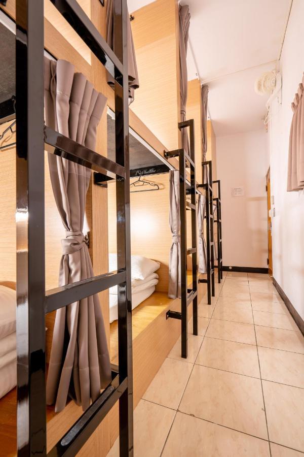Utopia Hostel T'ai-tung Dış mekan fotoğraf