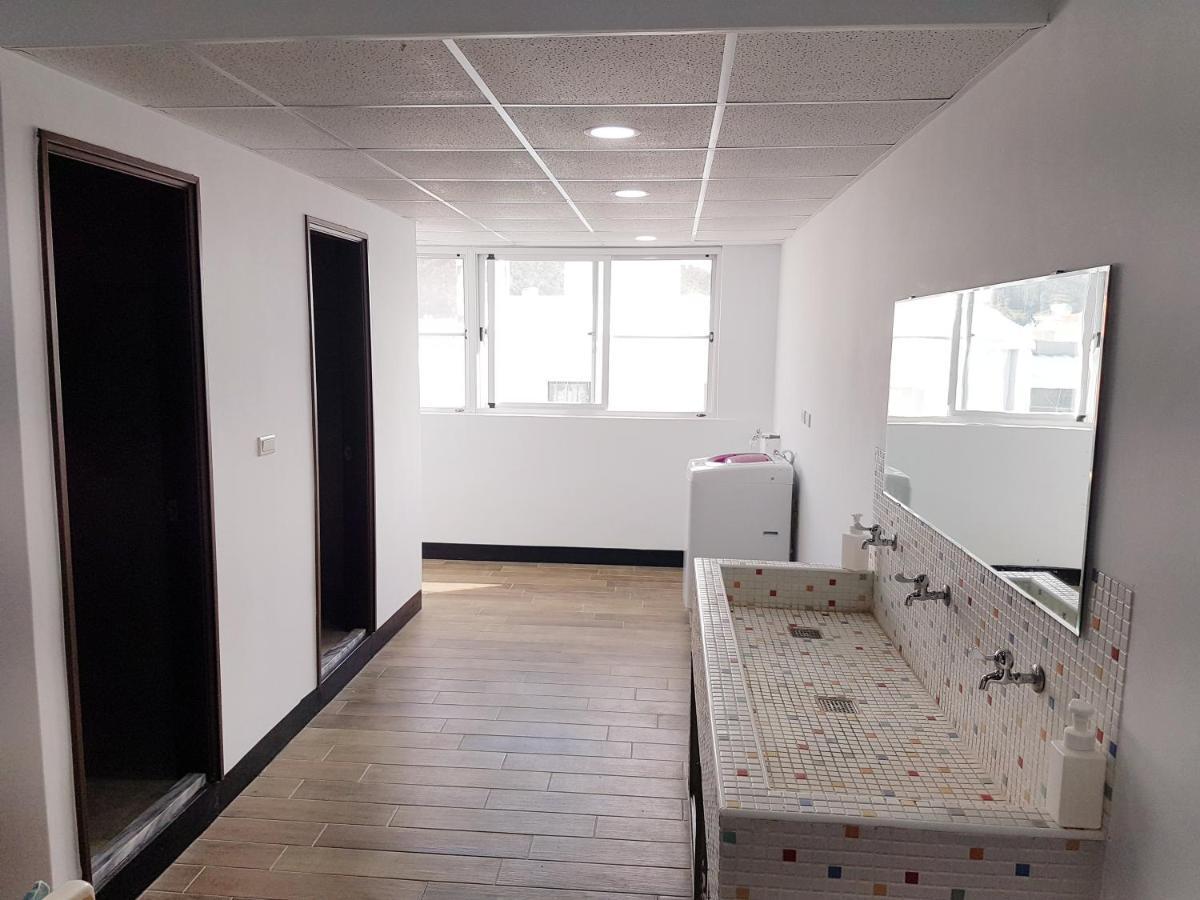 Utopia Hostel T'ai-tung Dış mekan fotoğraf